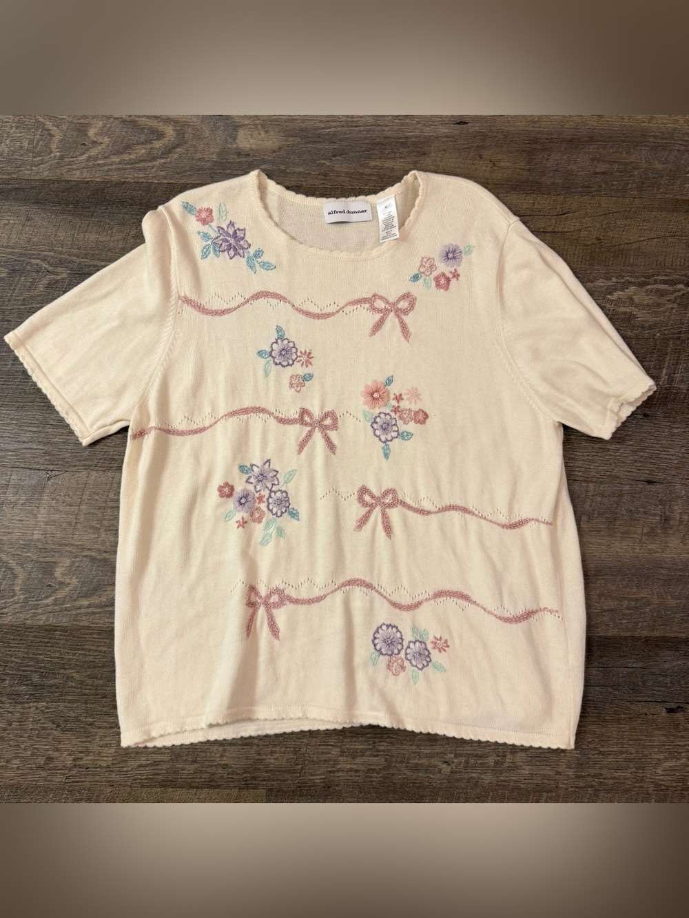 Alfred Dunner Floral with Bows Embroidered Top